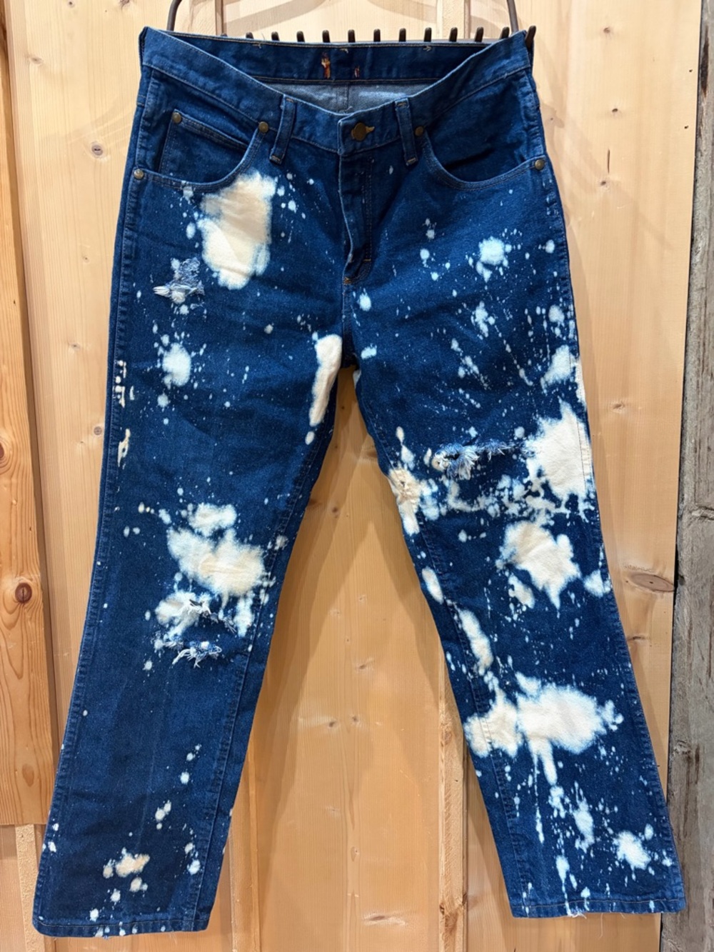 Wrangler Bleached Dark Blue Straight Leg Jeans